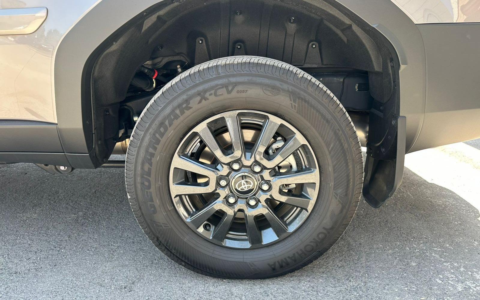 Toyota Land Cruiser Prado 7