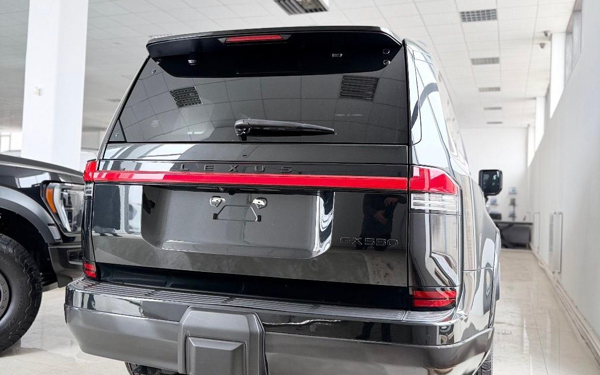 2024 Lexus GX 4