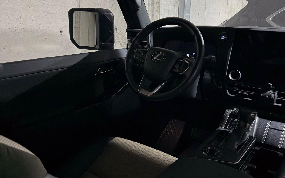 2024 Lexus GX 6